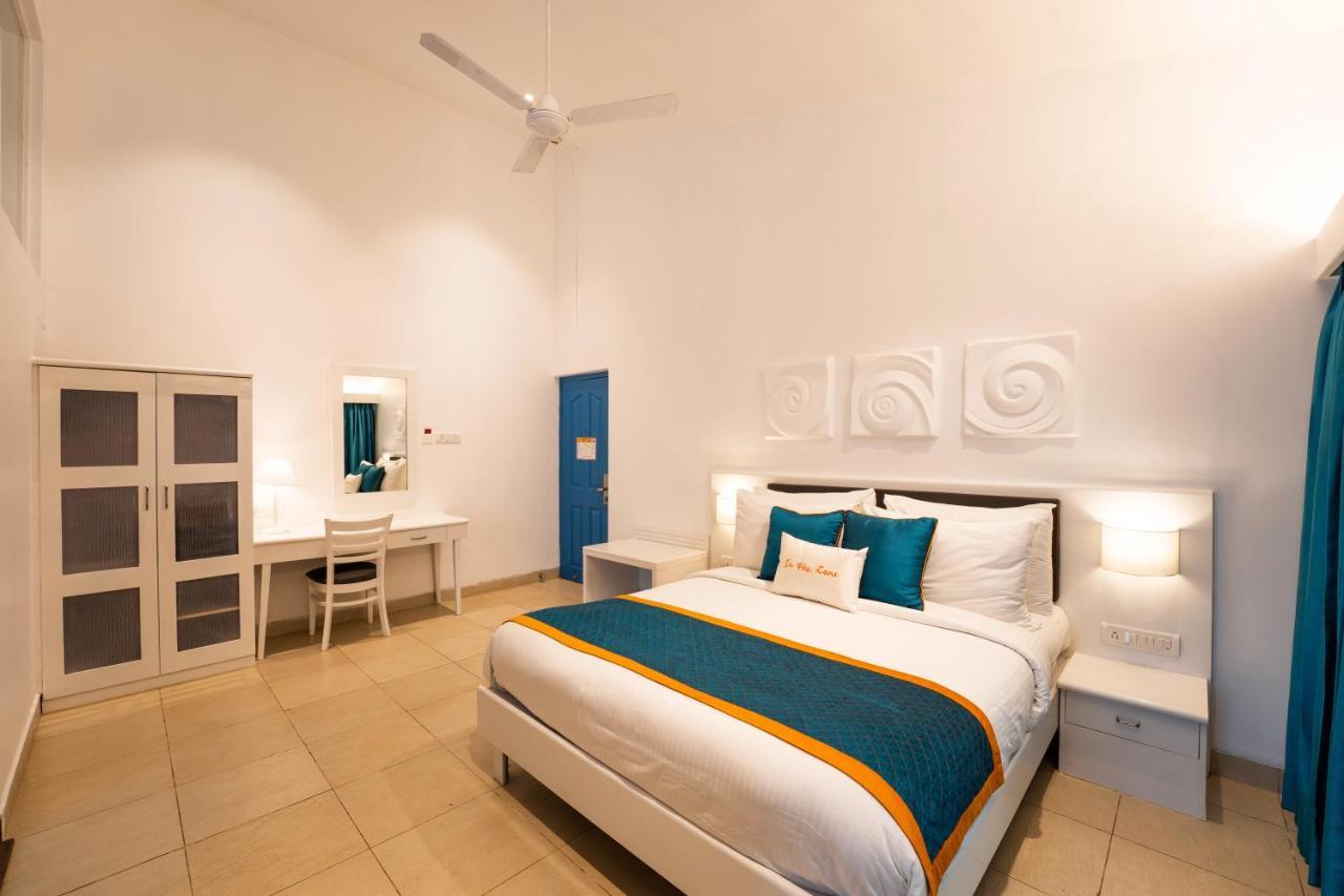 Zone Connect By The Park Calangute Hotel Old Goa Exterior photo